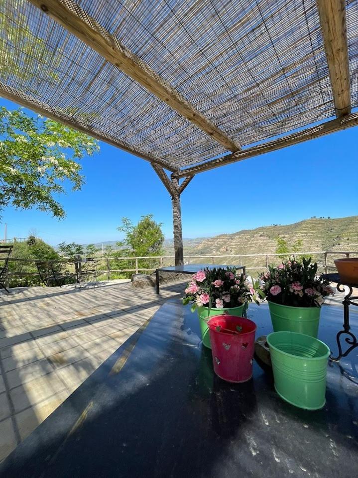 エンナ La Casa Sulla Rocciaヴィラ エクステリア 写真