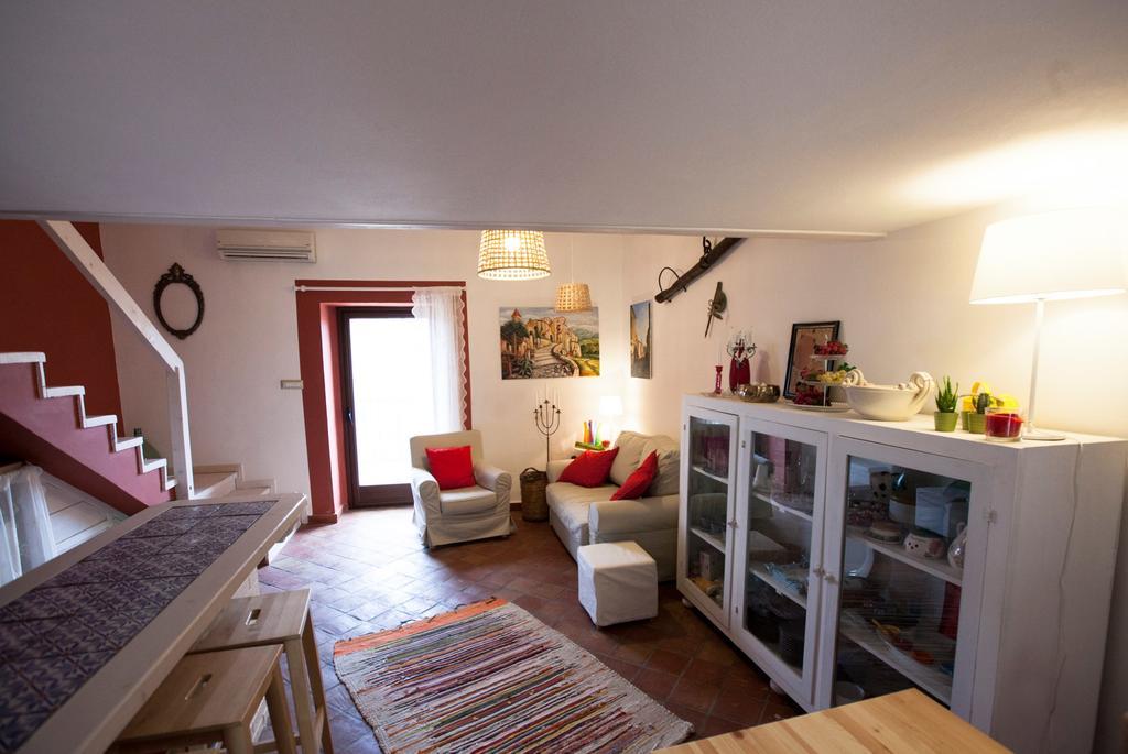エンナ La Casa Sulla Rocciaヴィラ エクステリア 写真